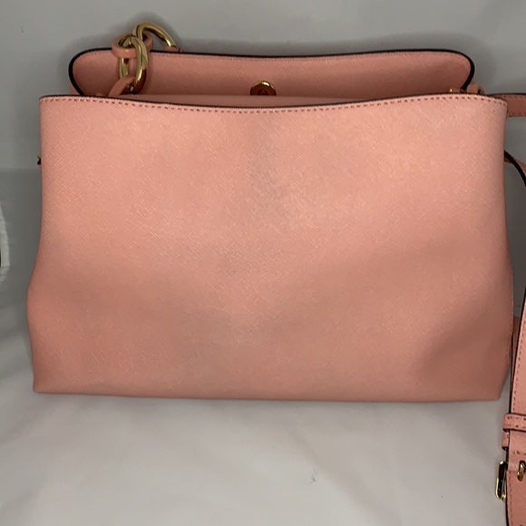 Michael Kors Bag SOLD - Picture 7 of 11